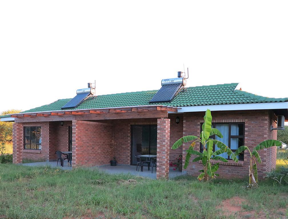 Lodge Huge Dassie Bela-Bela Extérieur photo