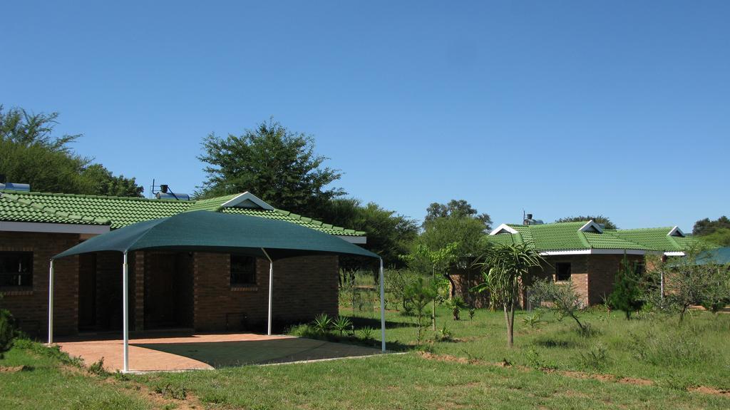 Lodge Huge Dassie Bela-Bela Extérieur photo